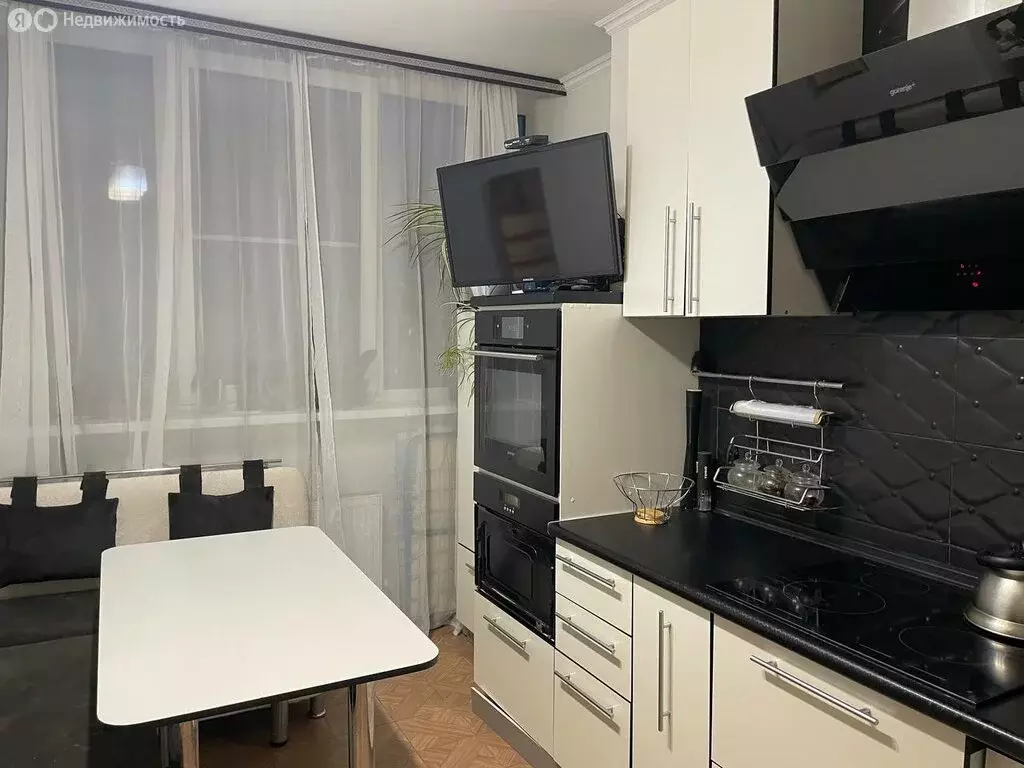 2-комнатная квартира: Краснодар, улица Селезнёва, 4Б (55.5 м) - Фото 0