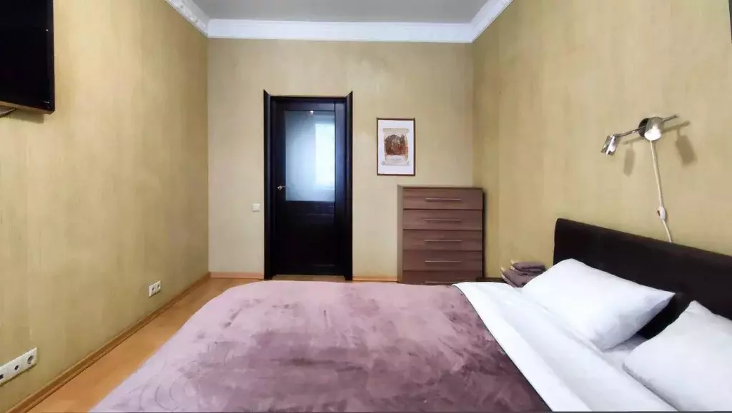 2-к кв. Мурманская область, Мурманск ул. Капитана Буркова, 43 (50.0 м) - Фото 0