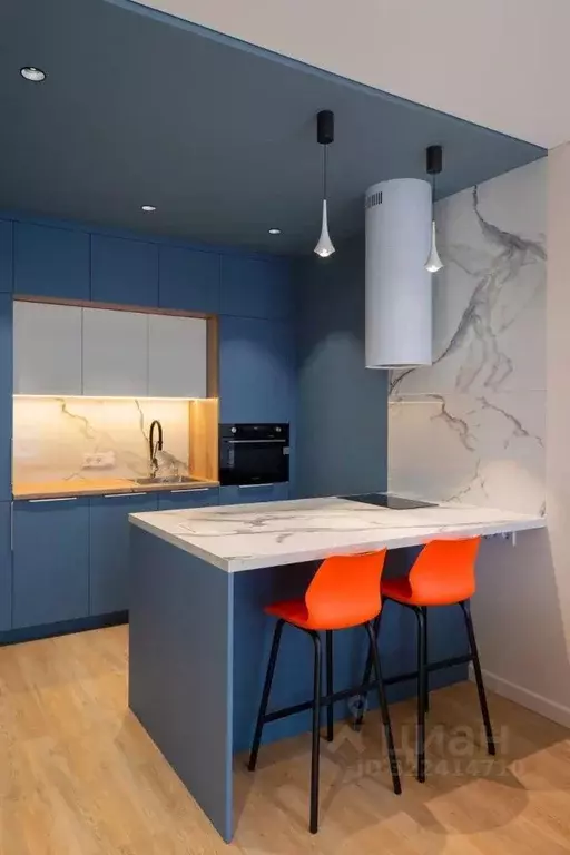 Студия Тюменская область, Тюмень ул. 50 лет Октября, 63Г (29.0 м) - Фото 0