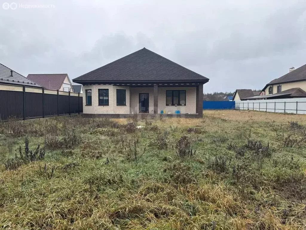 Дом в Белгородская область, городское поселение посёлок Чернянка, ... - Фото 1