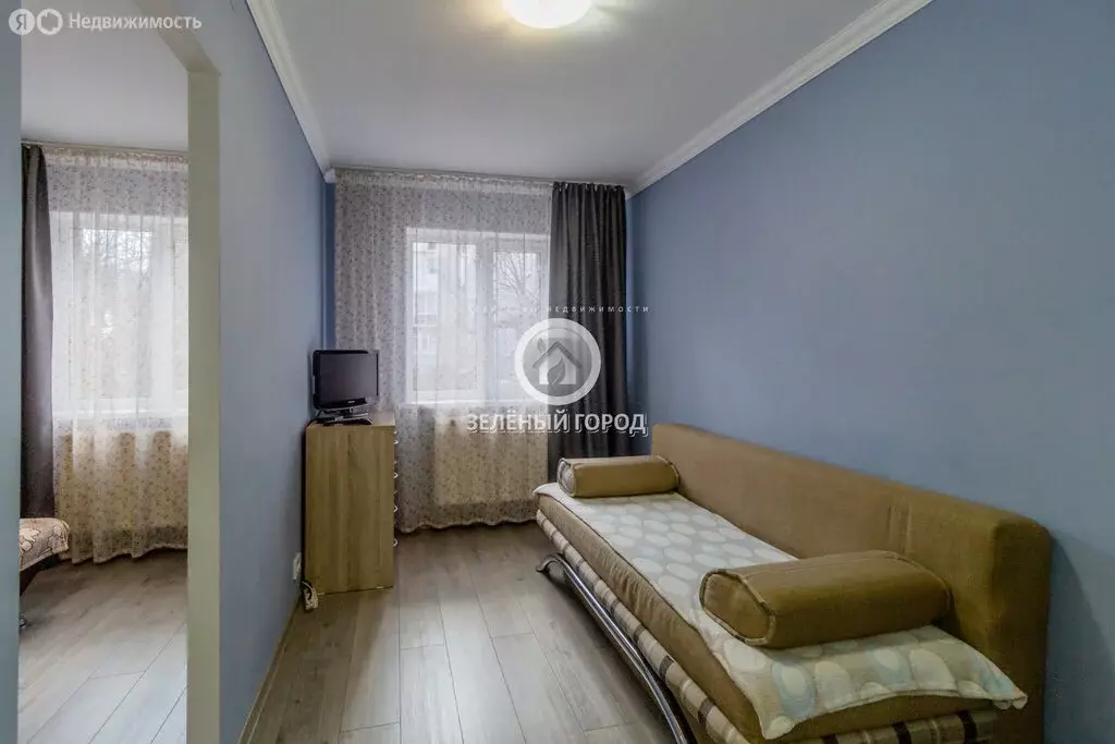 2-комнатная квартира: Калининград, улица Маршала Борзова, 93 (29.2 м) - Фото 1