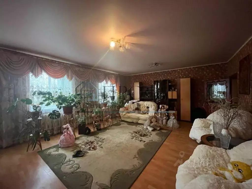 Дом в Белгородская область, Поселок Чернянка городское поселение, ... - Фото 1