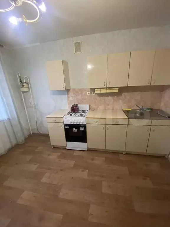 1-к. квартира, 35 м, 9/10 эт. - Фото 0