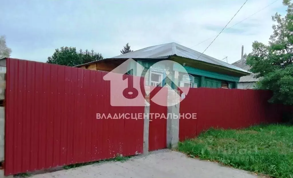 Дом в Новосибирская область, Новосибирск 5-й Чукотский пер., 8 (70 м) - Фото 0