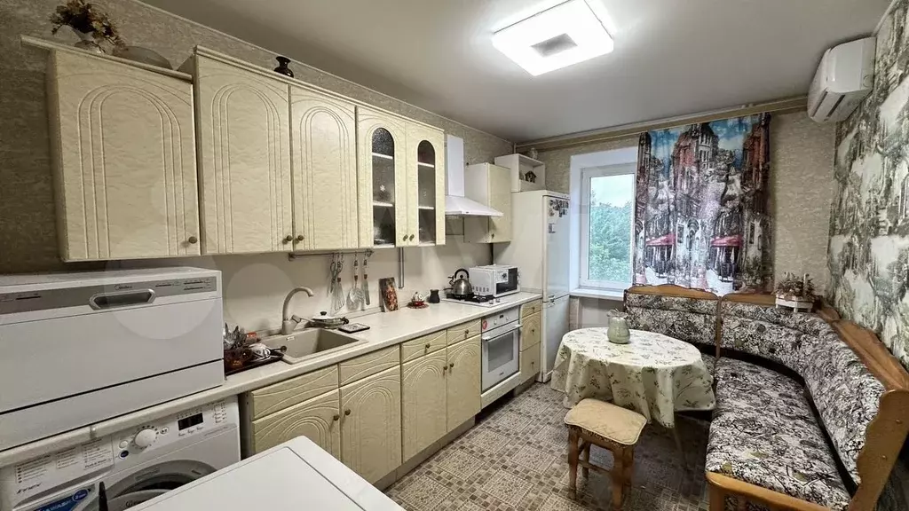 1-к. квартира, 40 м, 2/5 эт. - Фото 0