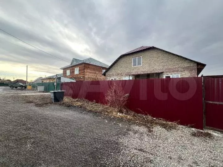 Дом 100 м на участке 6 сот. - Фото 1