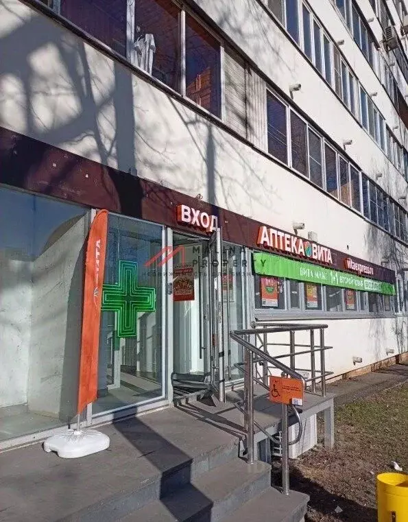 Торговая площадь в Москва Нахимовский просп., 22 (140 м) - Фото 1