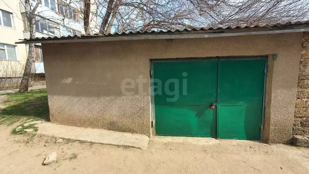 Гараж в Крым, Саки ул. Курортная (36 м) - Фото 1