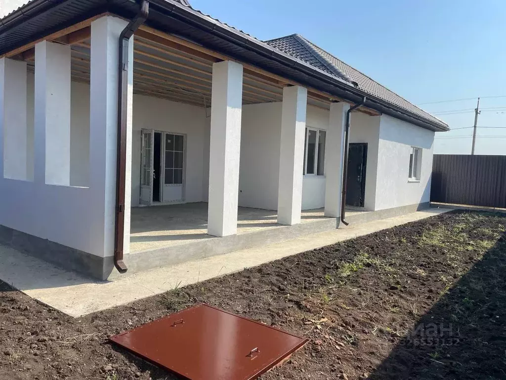 Дом в Адыгея, Тахтамукайский район, Козет аул ул. Свободная, 22 (313 ... - Фото 1