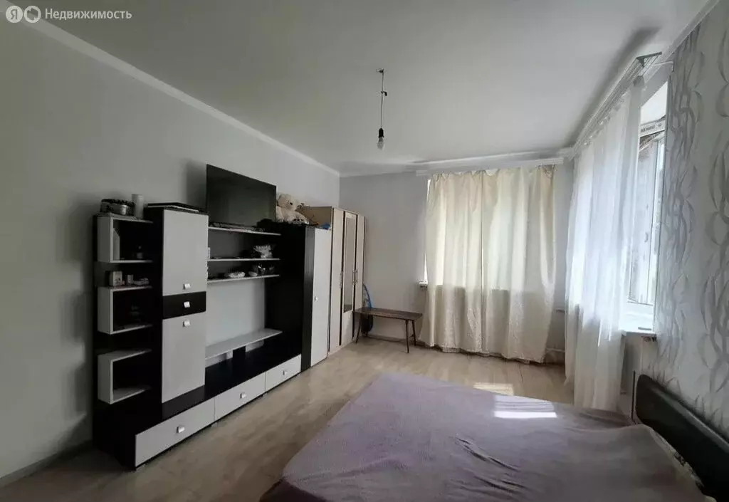 3-комнатная квартира: Владикавказ, улица Маркуса, 4 (82.5 м) - Фото 0