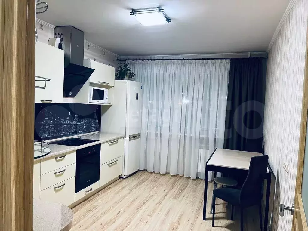 2-к. квартира, 60,2 м, 3/9 эт. - Фото 1