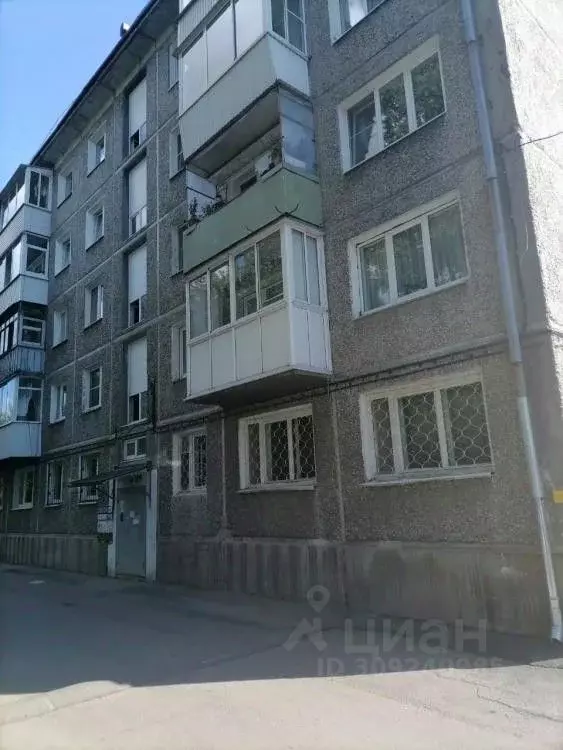 3-к кв. Иркутская область, Иркутск Красноярская ул., 81 (58.5 м) - Фото 1