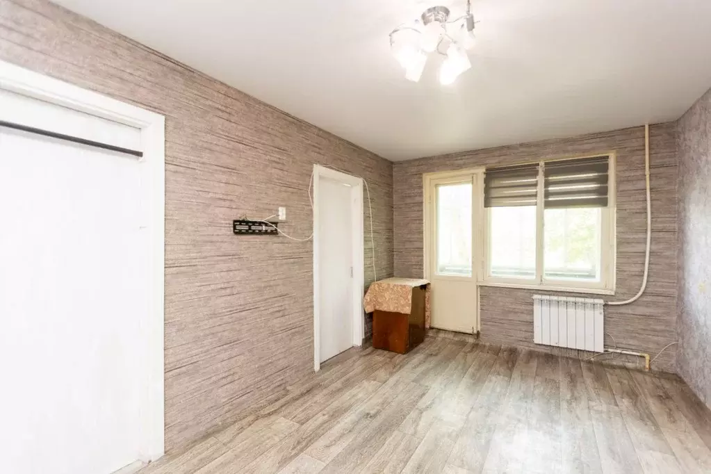 4-к кв. Оренбургская область, Оренбург просп. Победы, 150/1 (60.5 м) - Фото 0