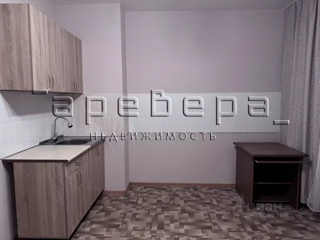 Студия Красноярский край, Красноярск ул. Чернышевского, 110 (24.0 м) - Фото 1