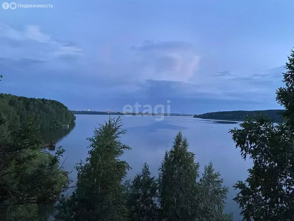 Участок в Бердск, Ягодная улица (30 м) - Фото 1
