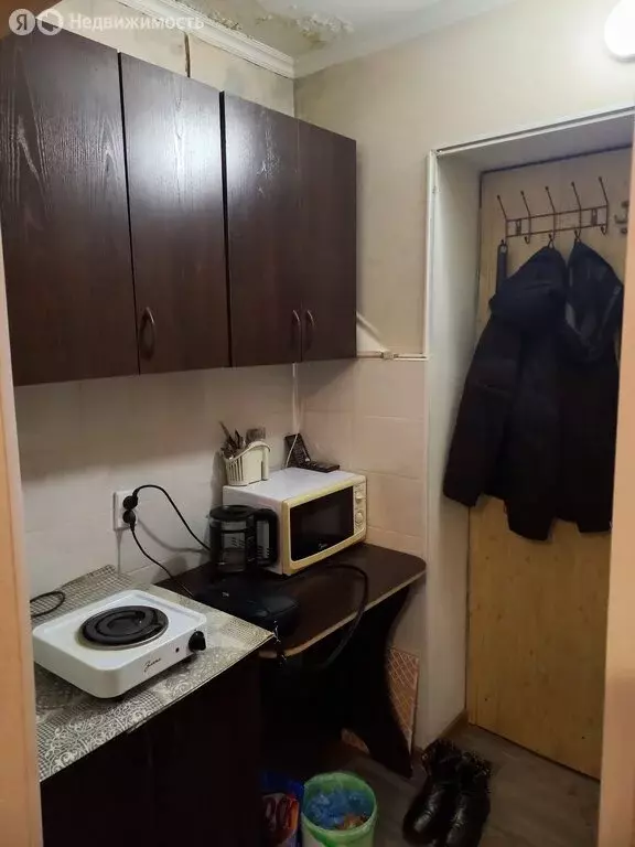 Квартира-студия: Красноярск, микрорайон Зелёная Роща, Джамбульская ... - Фото 1