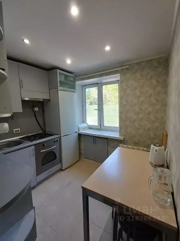 2-к кв. Башкортостан, Уфа Первомайская ул., 63 (41.6 м) - Фото 0