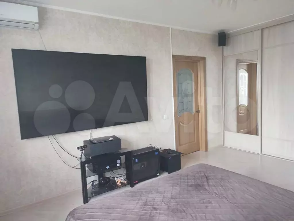 1-к. квартира, 40 м, 14/17 эт. - Фото 1