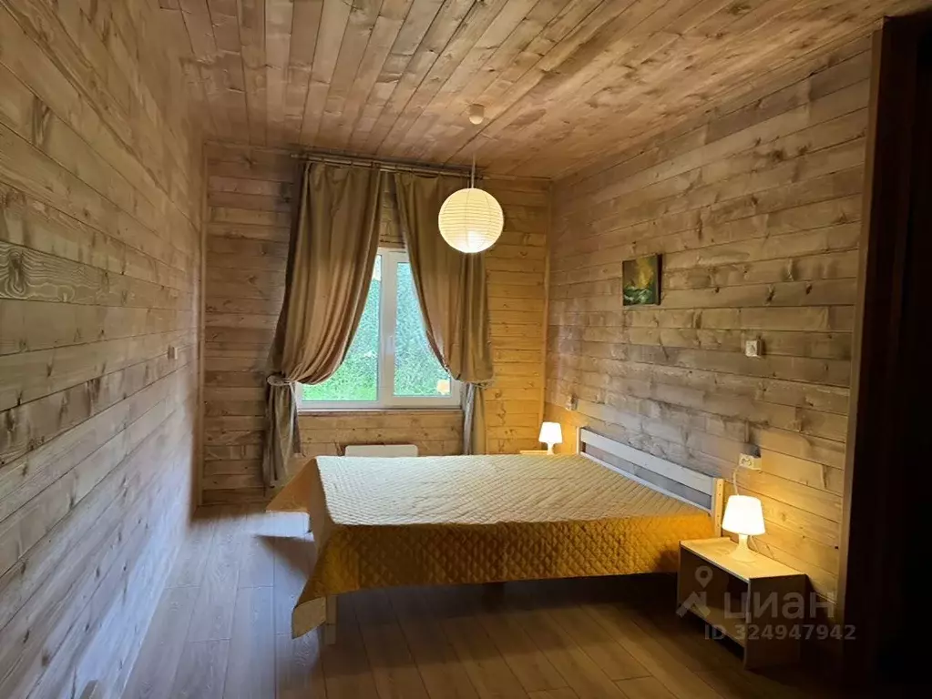 Дом в Ленинградская область, Ломоносовский район, Ропшинское с/пос, д. ... - Фото 1