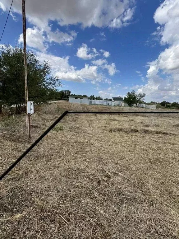 Участок в Крым, Симферопольский район, Перовское с/пос, с. Веселое ул. ... - Фото 2