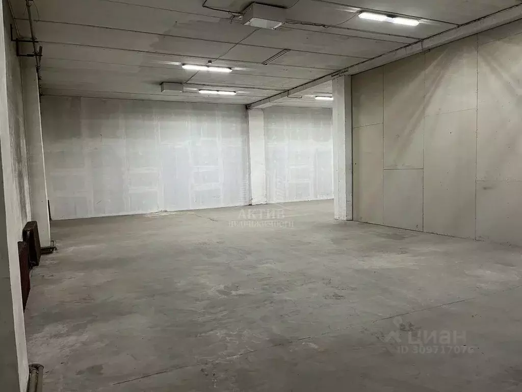 Помещение свободного назначения в Красноярский край, Красноярск ... - Фото 1