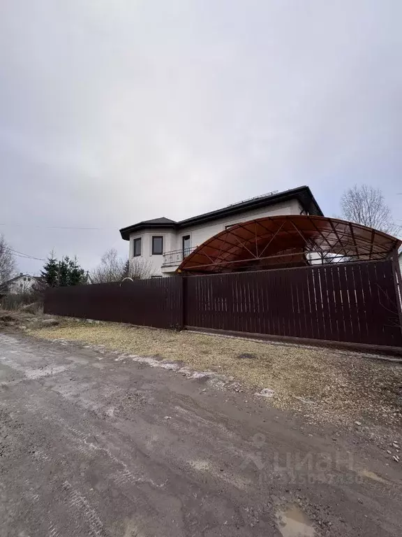 Дом в Ленинградская область, Ломоносовский район, Виллозское городское ... - Фото 1