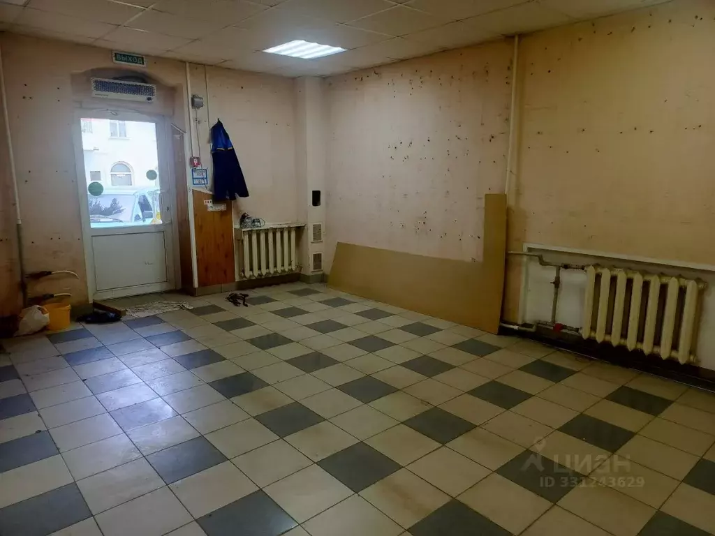 Помещение свободного назначения в Тульская область, Новомосковск ул. ... - Фото 1