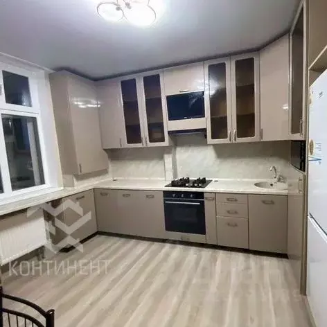 2-к кв. Крым, Евпатория просп. Победы, 91 (62.8 м) - Фото 2