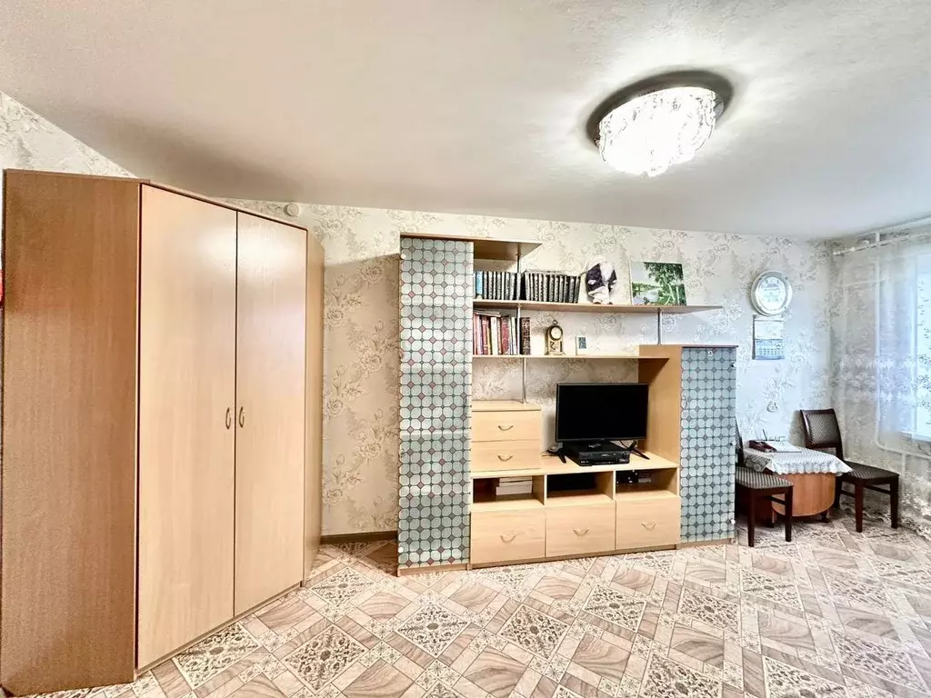 2-к кв. Кировская область, Слободской ул. Петра Стучки, 10 (45.3 м) - Фото 0