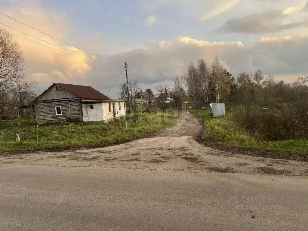 Дом в Калужская область, Перемышльский муниципальный округ, Калужская ... - Фото 1