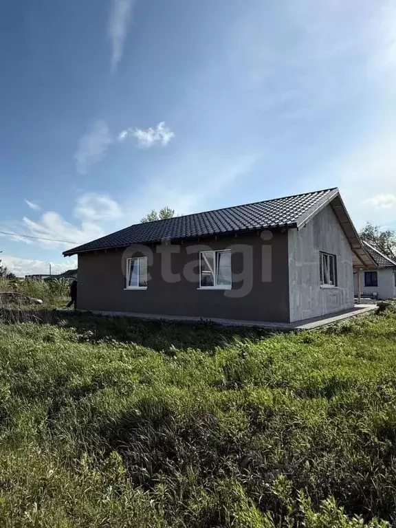 Дом в Калининградская область, Гурьевский муниципальный округ, пос. ... - Фото 0