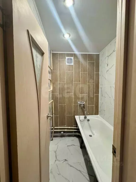 2-к кв. Удмуртия, Ижевск ул. Ворошилова, 27 (42.0 м) - Фото 1