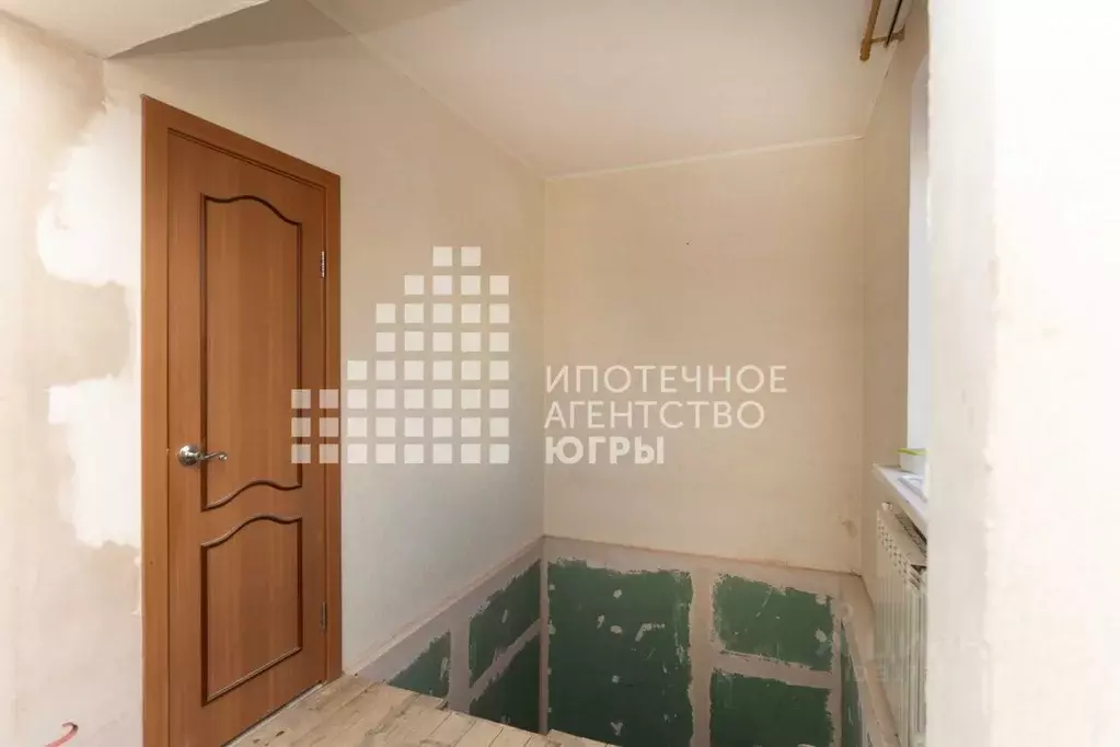 Дом в Ханты-Мансийский АО, Ханты-Мансийск Светлая ул., 32 (324 м) - Фото 1