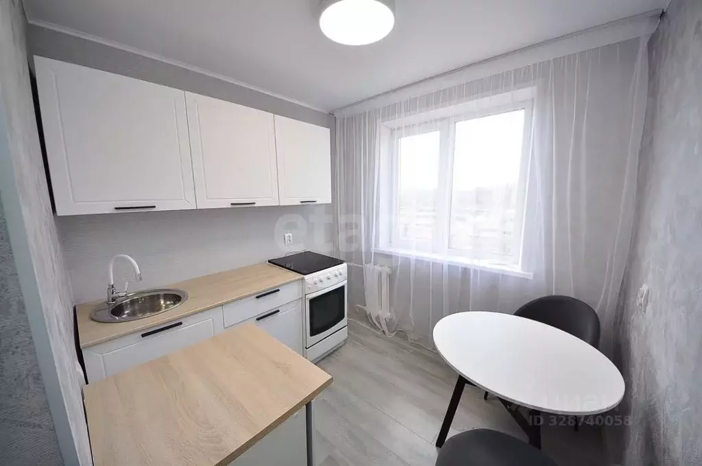 2-к кв. Башкортостан, Салават Уфимская ул., 84 (46.5 м) - Фото 1