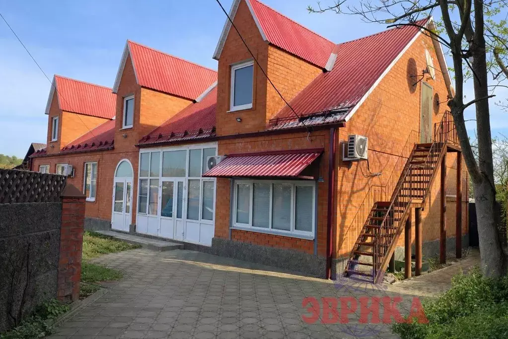 Дом в Краснодарский край, Крымск Ставропольская ул., 62 (198 м) - Фото 1