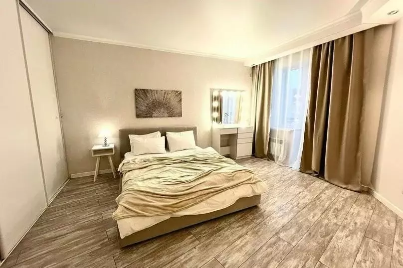 2-к кв. Воронежская область, Воронеж ул. Короленко, 5 (80.0 м) - Фото 2