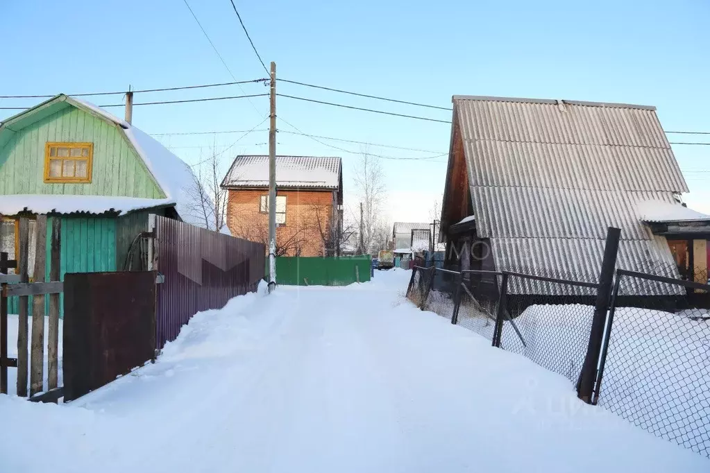 Дом в Тюменская область, Тюмень СОСН Аккумуляторщик-2 тер., ул. ... - Фото 1