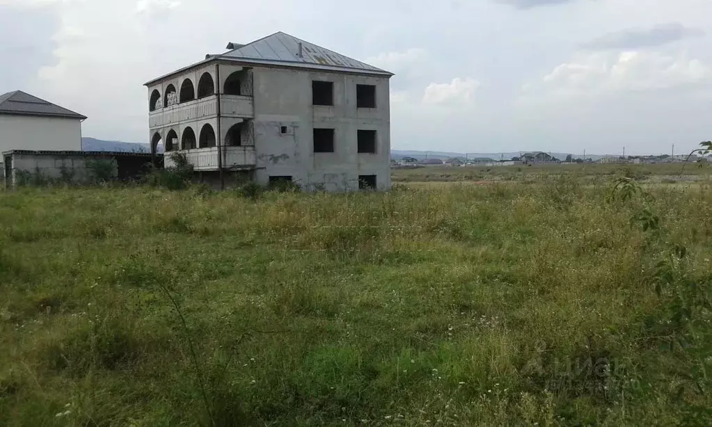 Дом в Кабардино-Балкария, Чегемский район, с. Шалушка ул. Кулиева (320 ... - Фото 1