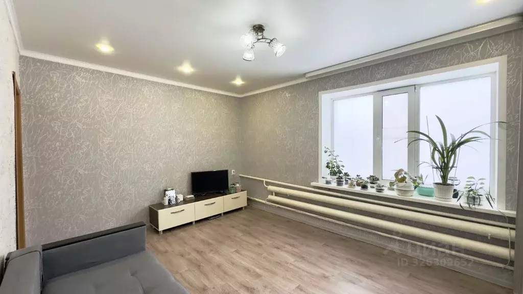 2-к кв. Татарстан, Арск ул. Южная, 24А (40.0 м) - Фото 2