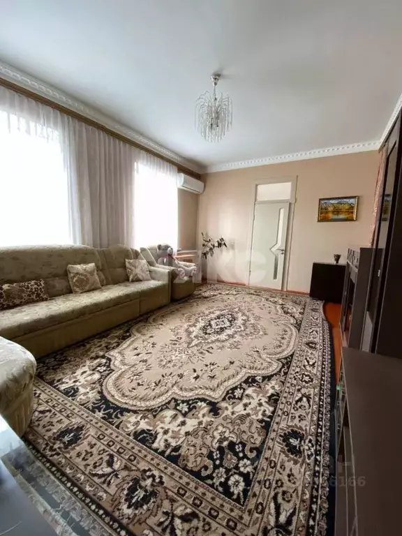 Дом в Краснодарский край, Новокубанск ул. Свердлова (250 м) - Фото 0