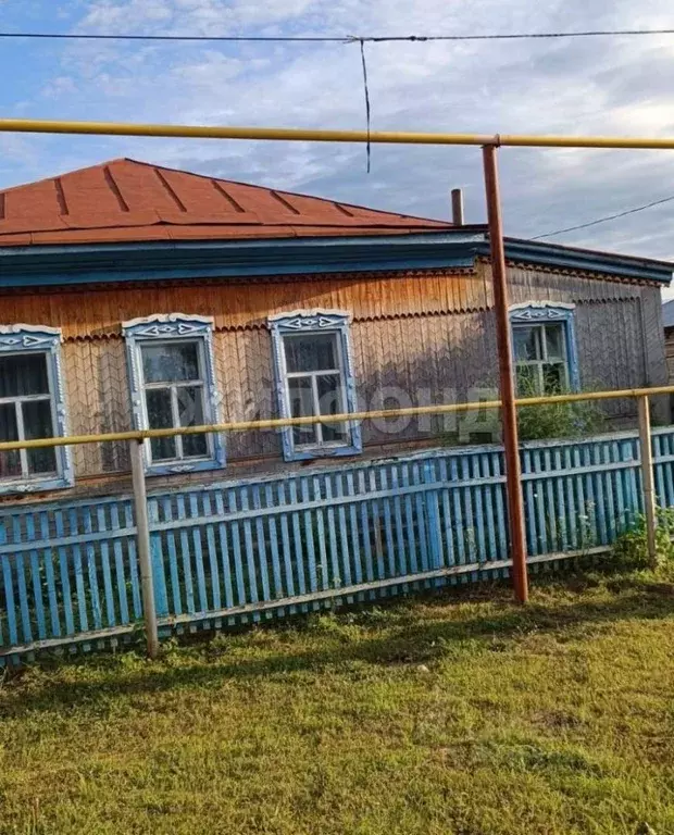 Дом в Новосибирская область, Колывань рп ул. Максима Горького (65 м) - Фото 1