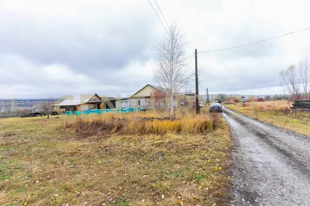 Участок в Сенгилеевский район, село Новая Слобода (15 м) - Фото 0