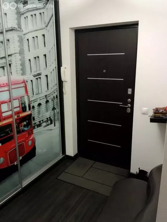 2-комнатная квартира: Тольятти, Революционная улица, 11Б (64.3 м) - Фото 0