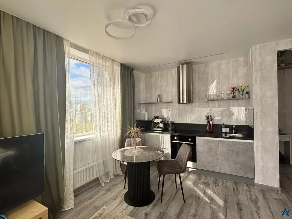 3-к кв. Свердловская область, Екатеринбург ул. Гагарина, 9 (82.7 м) - Фото 2