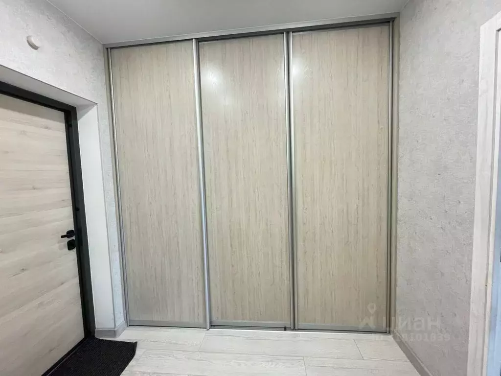 1-к кв. Красноярский край, Красноярск ул. Березина, 82В (41.8 м) - Фото 1