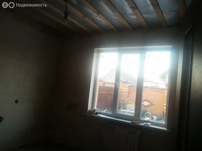 Дом в Ростов-на-Дону, Особенная улица (80 м) - Фото 1