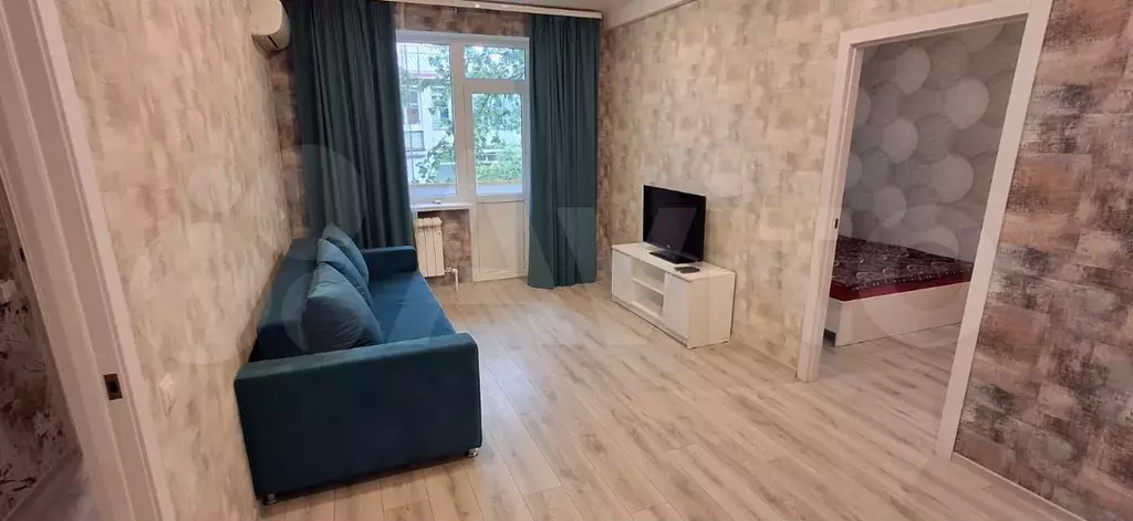 2-к. квартира, 45 м, 5/5 эт. - Фото 0
