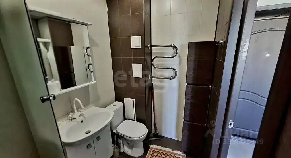 1-к кв. Алтайский край, Барнаул Интернациональная ул., 16 (35.0 м) - Фото 1