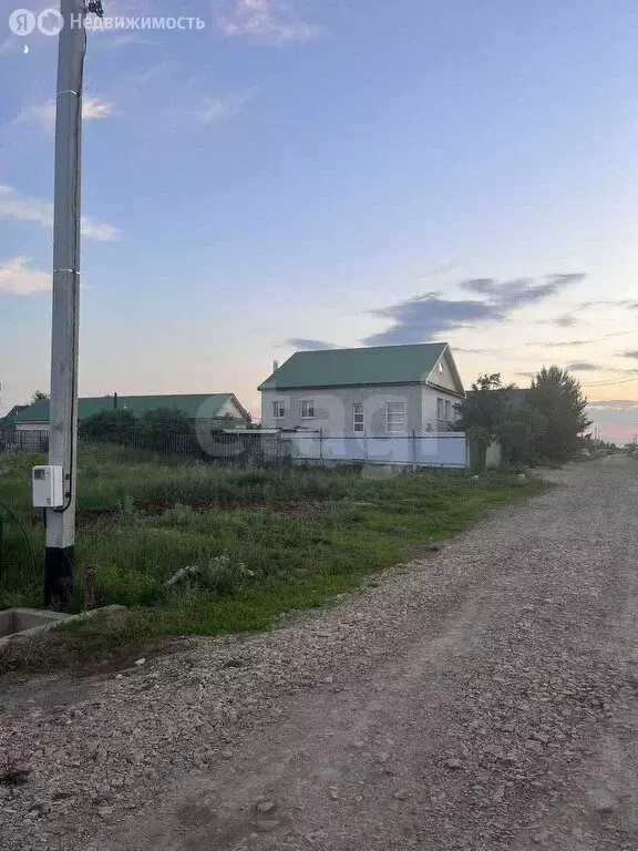 Участок в Тукаевский район, Мелекесское сельское поселение, деревня ... - Фото 0