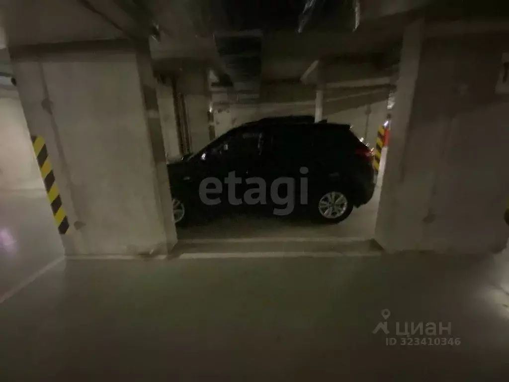 Гараж в Санкт-Петербург ул. Парфеновская, 17 (14 м) - Фото 2